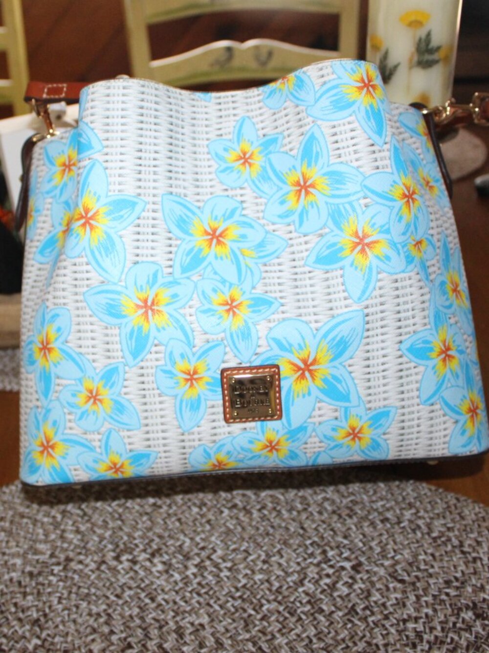 NWT Dooney & Bourke Plumeria Brenna Purse, coin purse & wallet set. STUNNING! - Picture 2 of 15